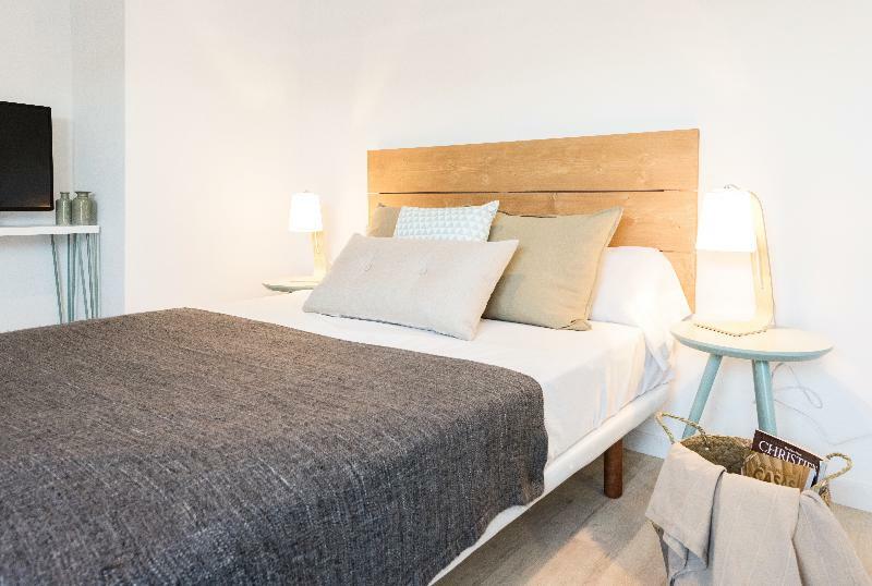 Apartahotel L&h La Latina Selection 3*