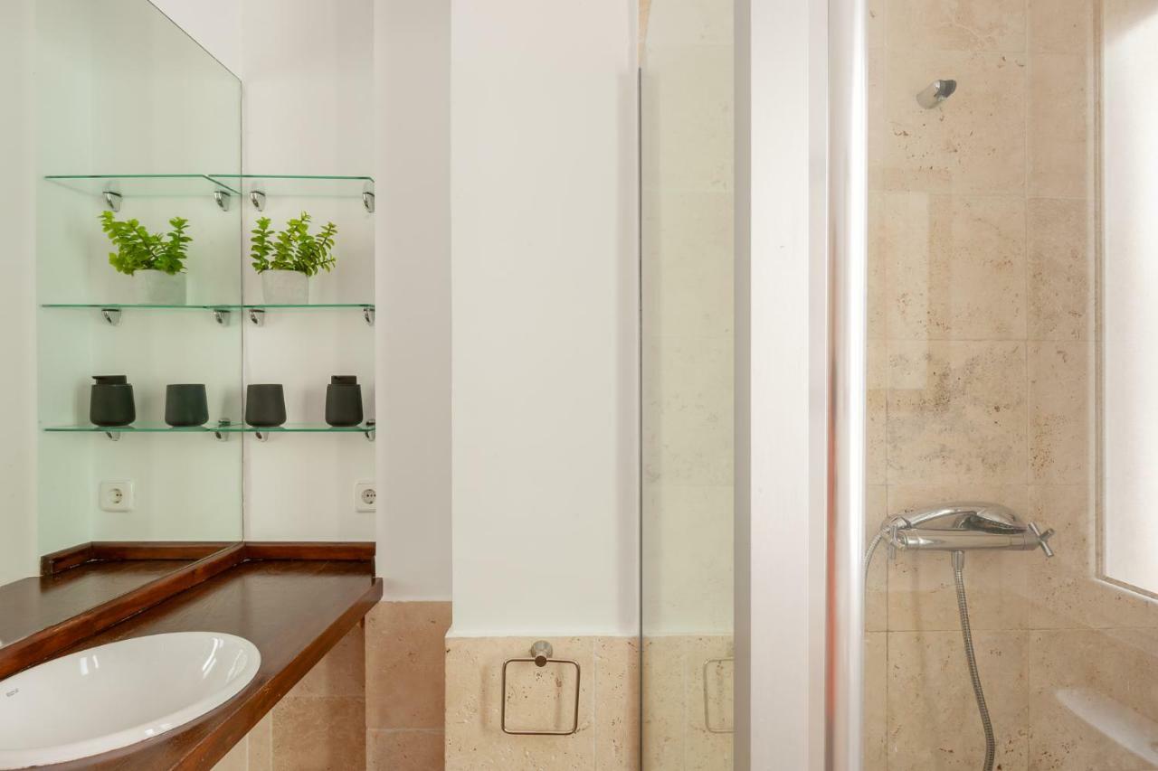 Juan Bravo Prime, By Presidence Apartment *