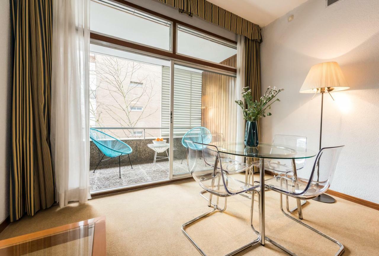 Apartment Chic Eurobuilding