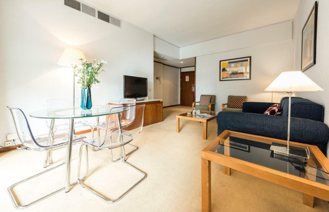 Chic Eurobuilding Apartment Madrid