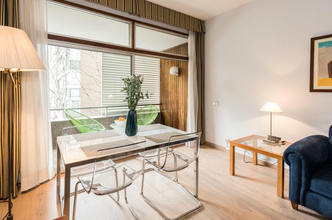 Apartment Chic Eurobuilding