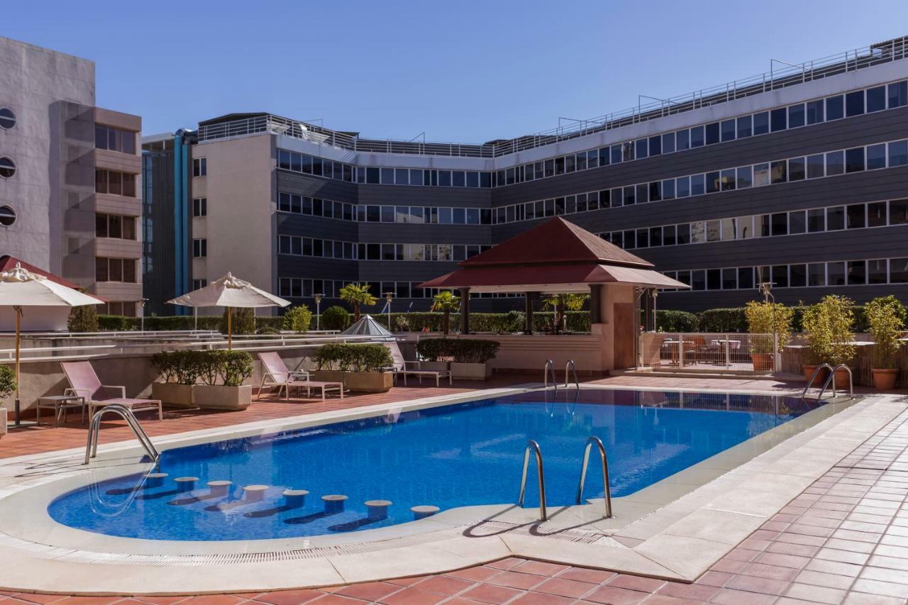 Pullman Airport & Feria Hotel