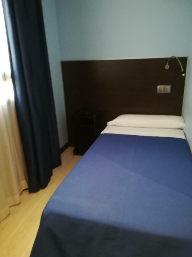 Gæstehus Avenida Barajas 3*