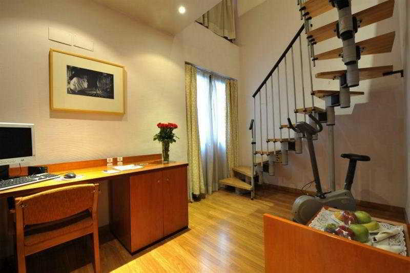 Hotel Petit Palace Cliper-gran Via