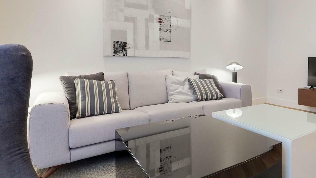 Alcala Luxury Apartment