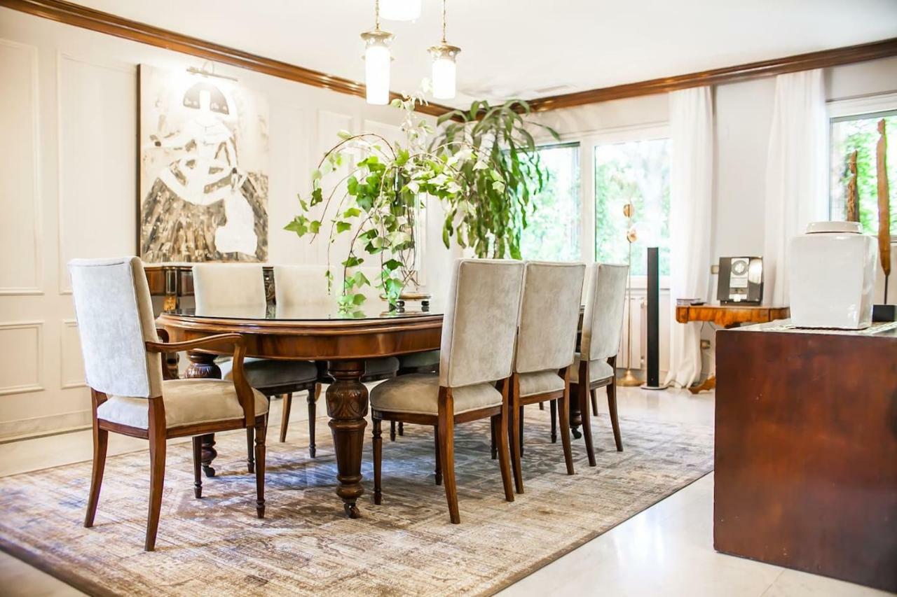 Holiday home Velazquez Manor House Madrid