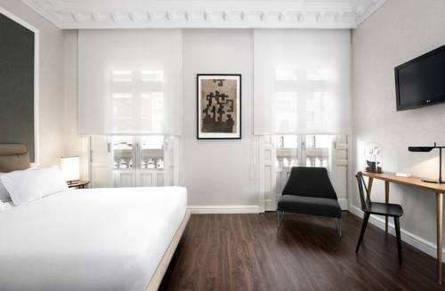 Hotel Avani Alonso Martinez 4*