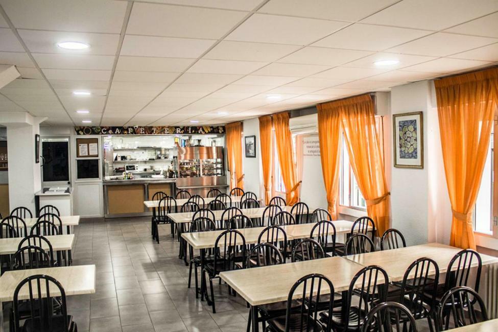 Residencia Gomez Pardo *