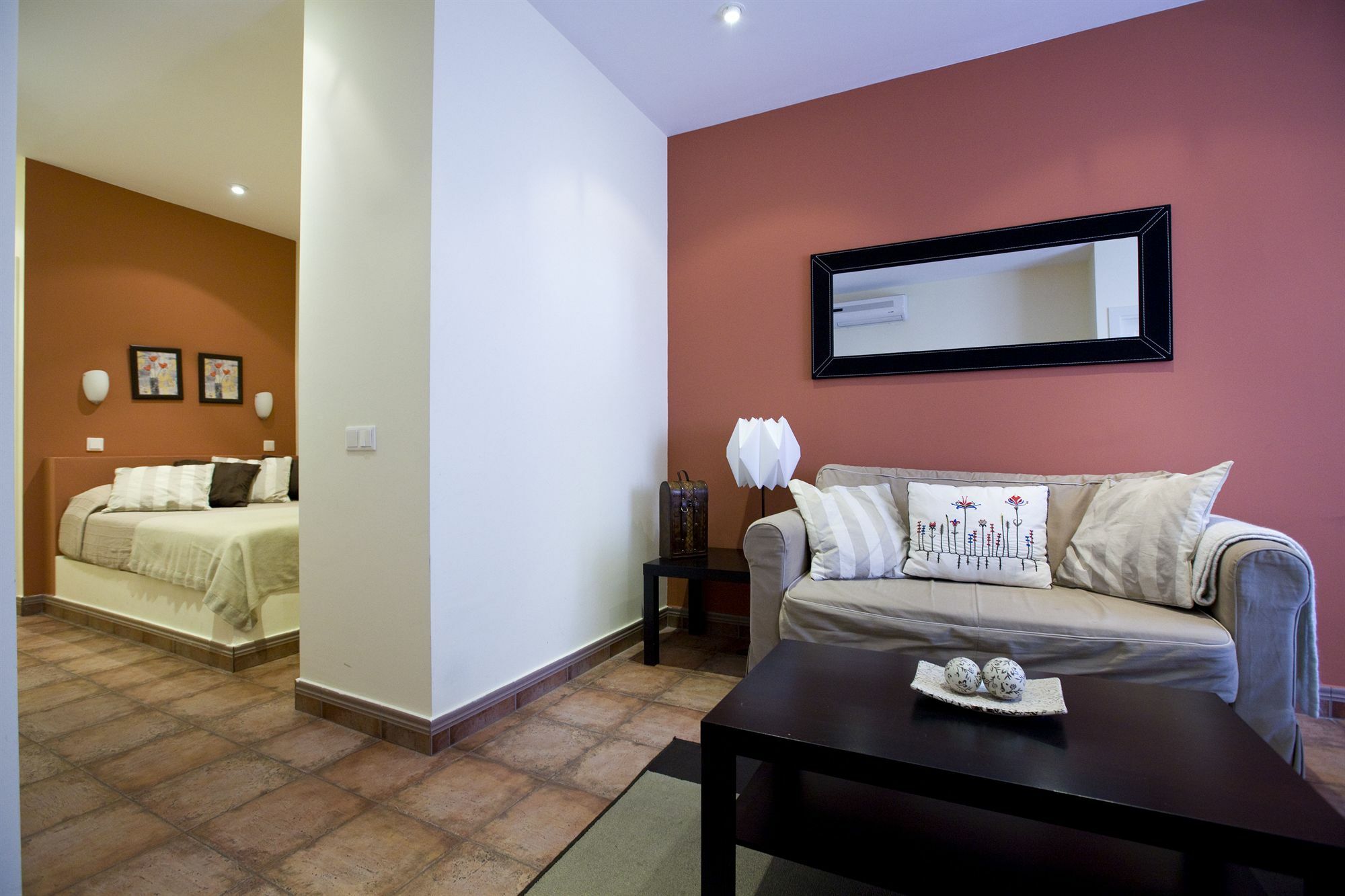 Tirso De Molina Apartment *
