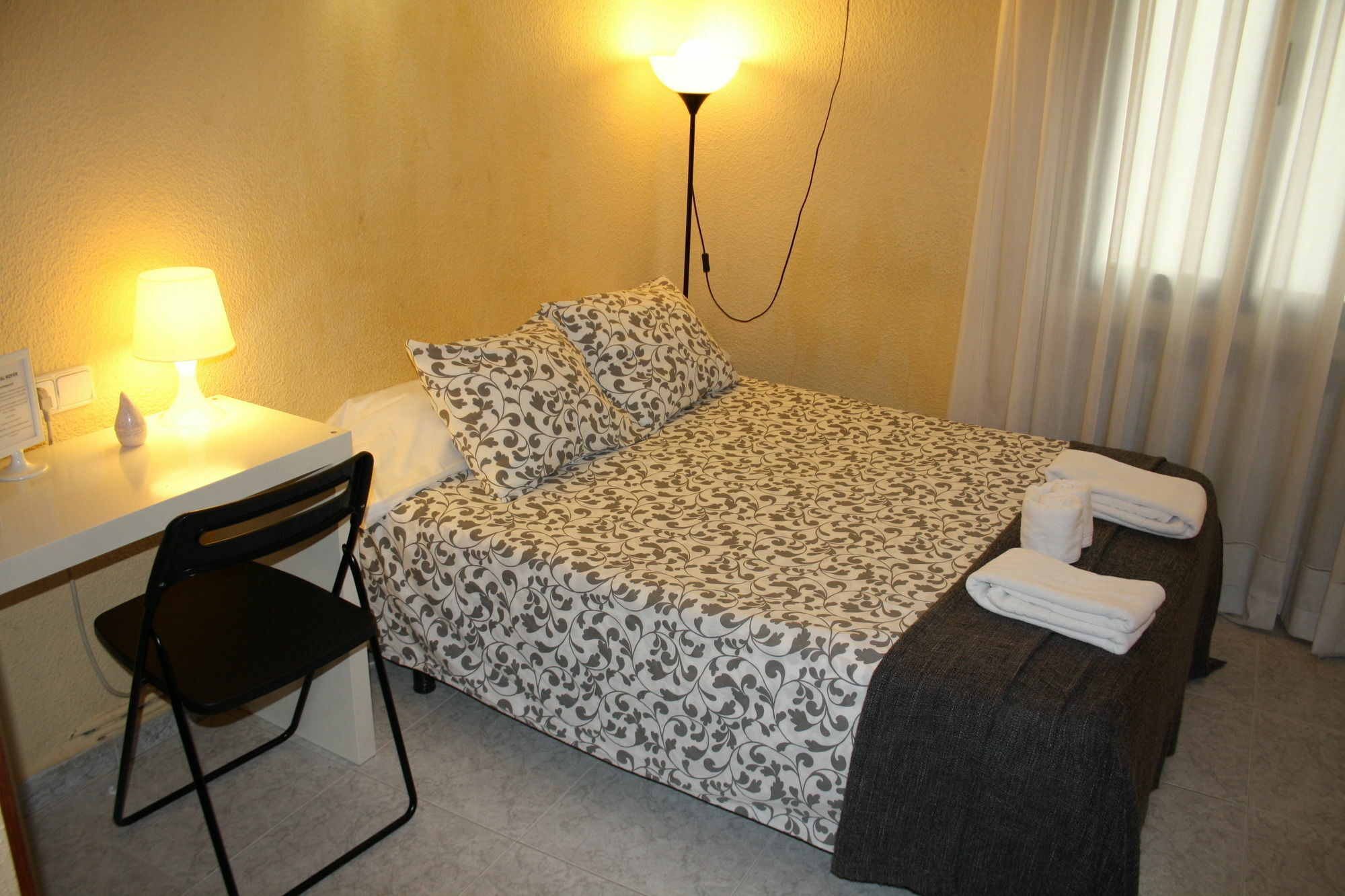 Rofer Guest house Madrid