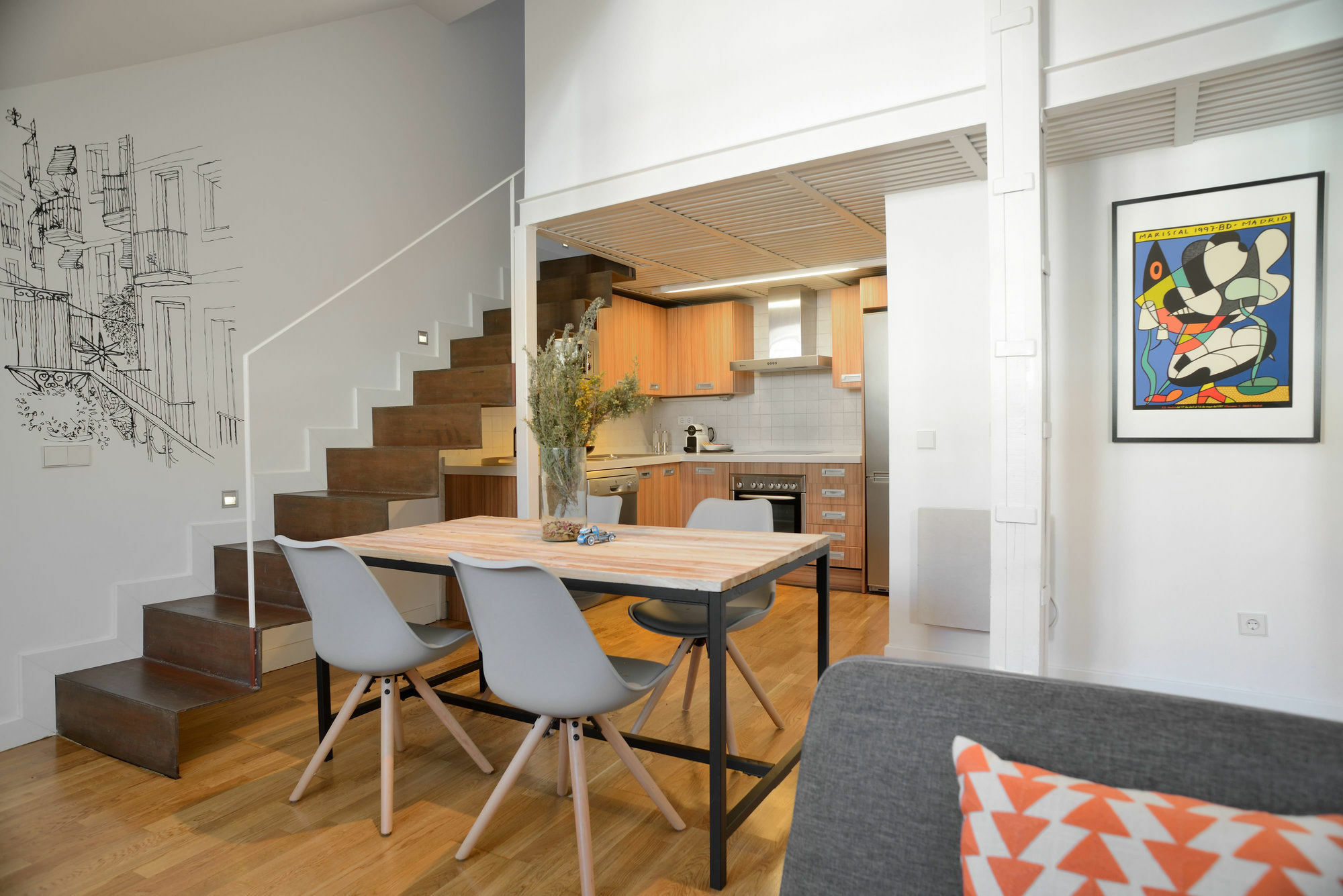 Aspasios San Mateo Boutique Apartment