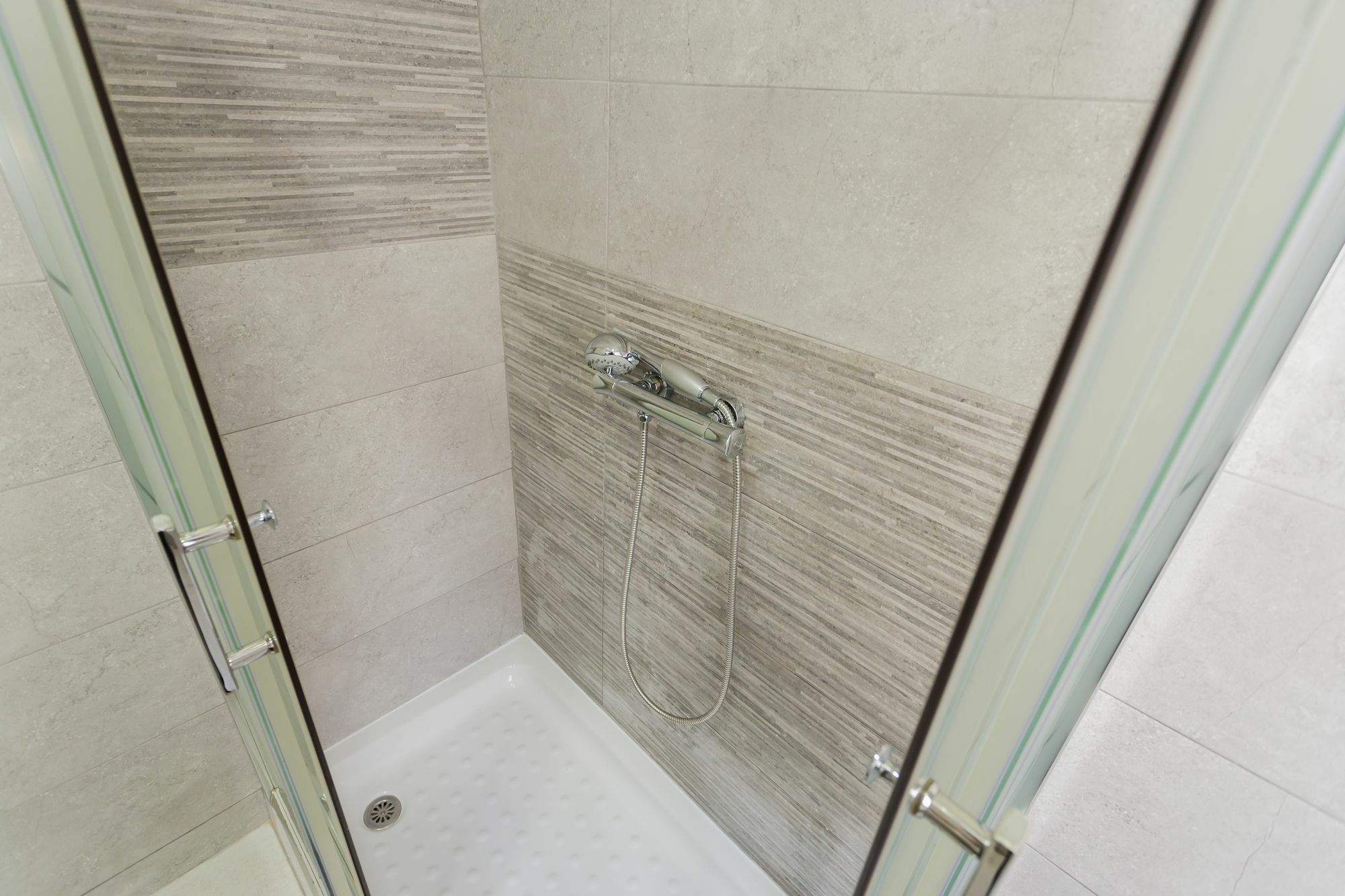 Dobo - Cascorro Apartment *