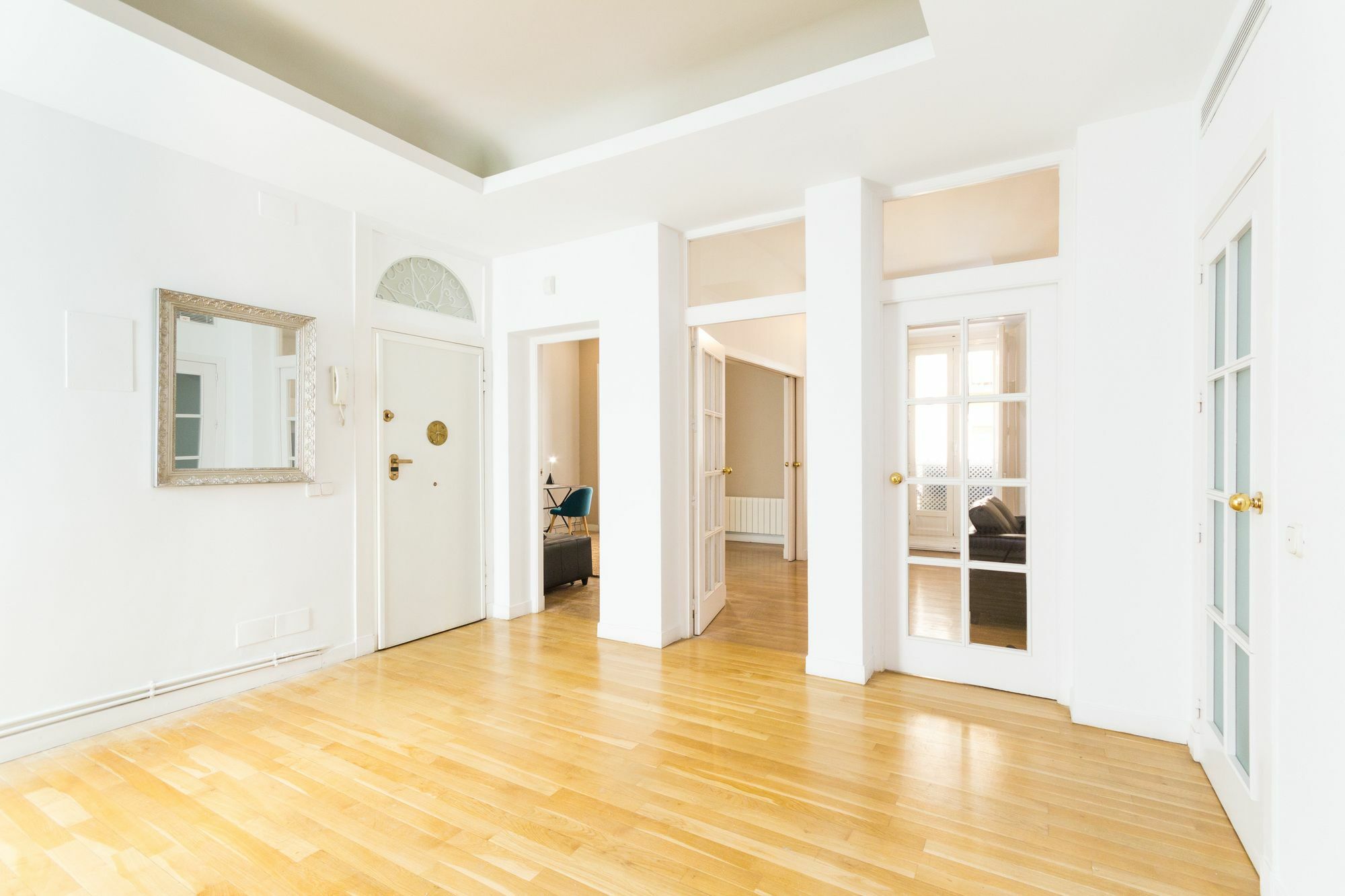 Mlr Sol-teatro Real Apartment Madrid