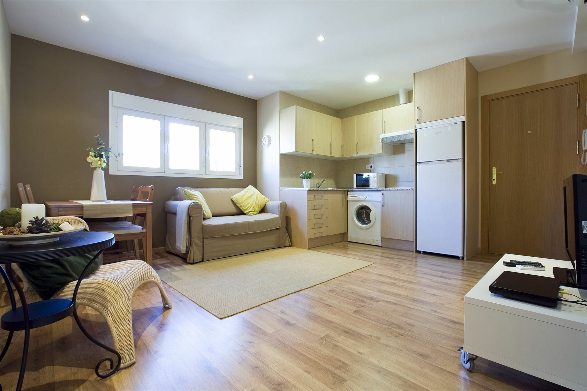 Apr Numancia Apartment *