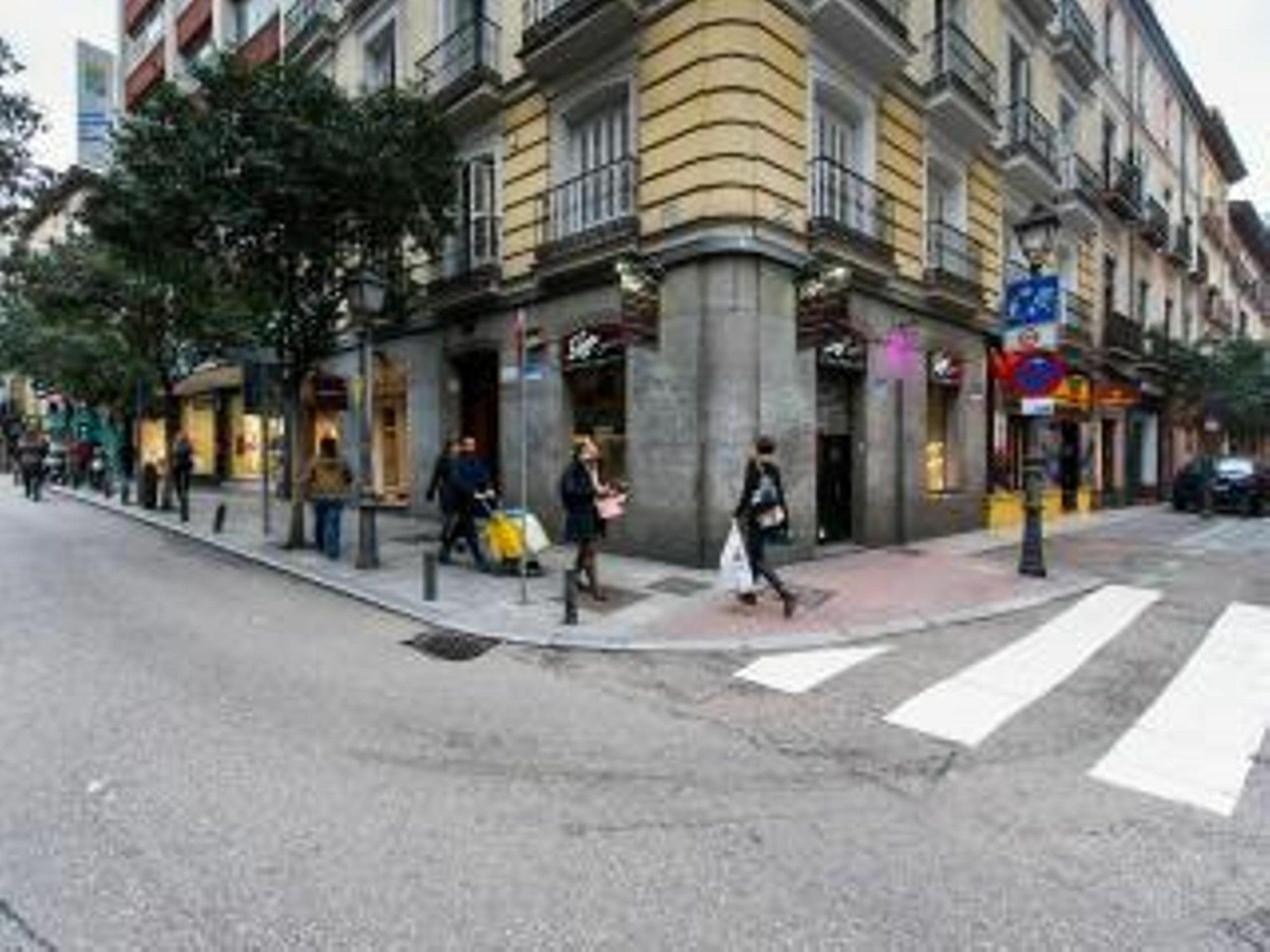 Lejlighed Center- Fuencarral Pedestrian Madrid