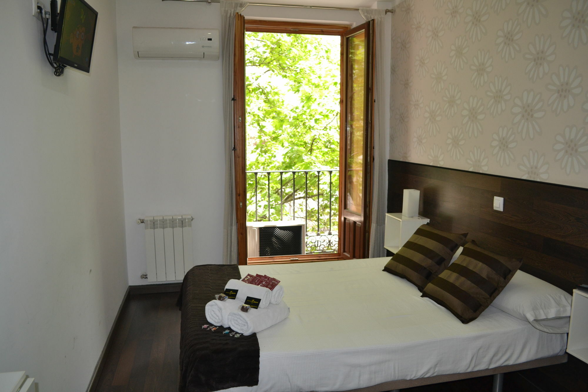 El Brezo Guest house Madrid