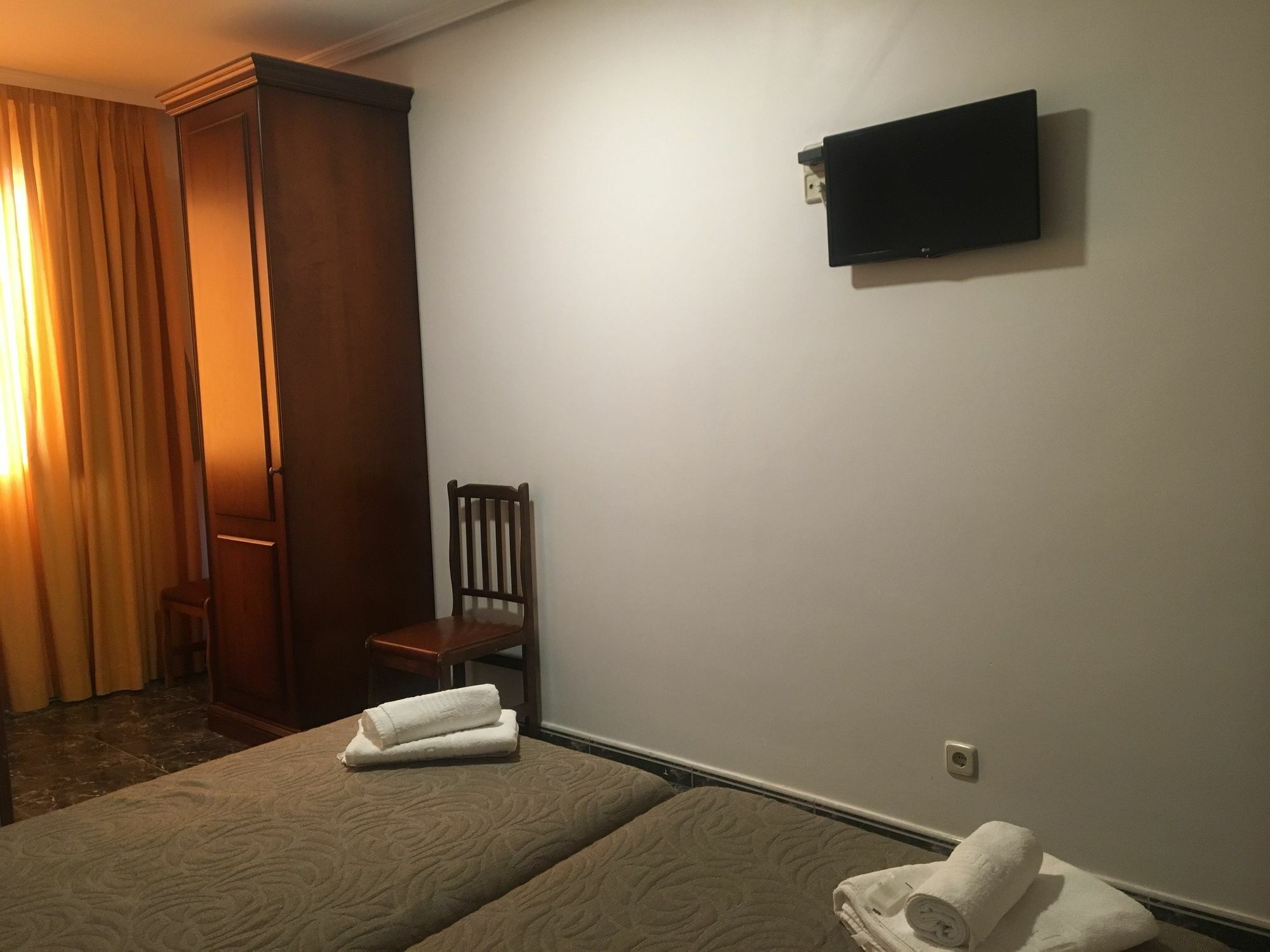 Guest house Conchita Legazpi *
