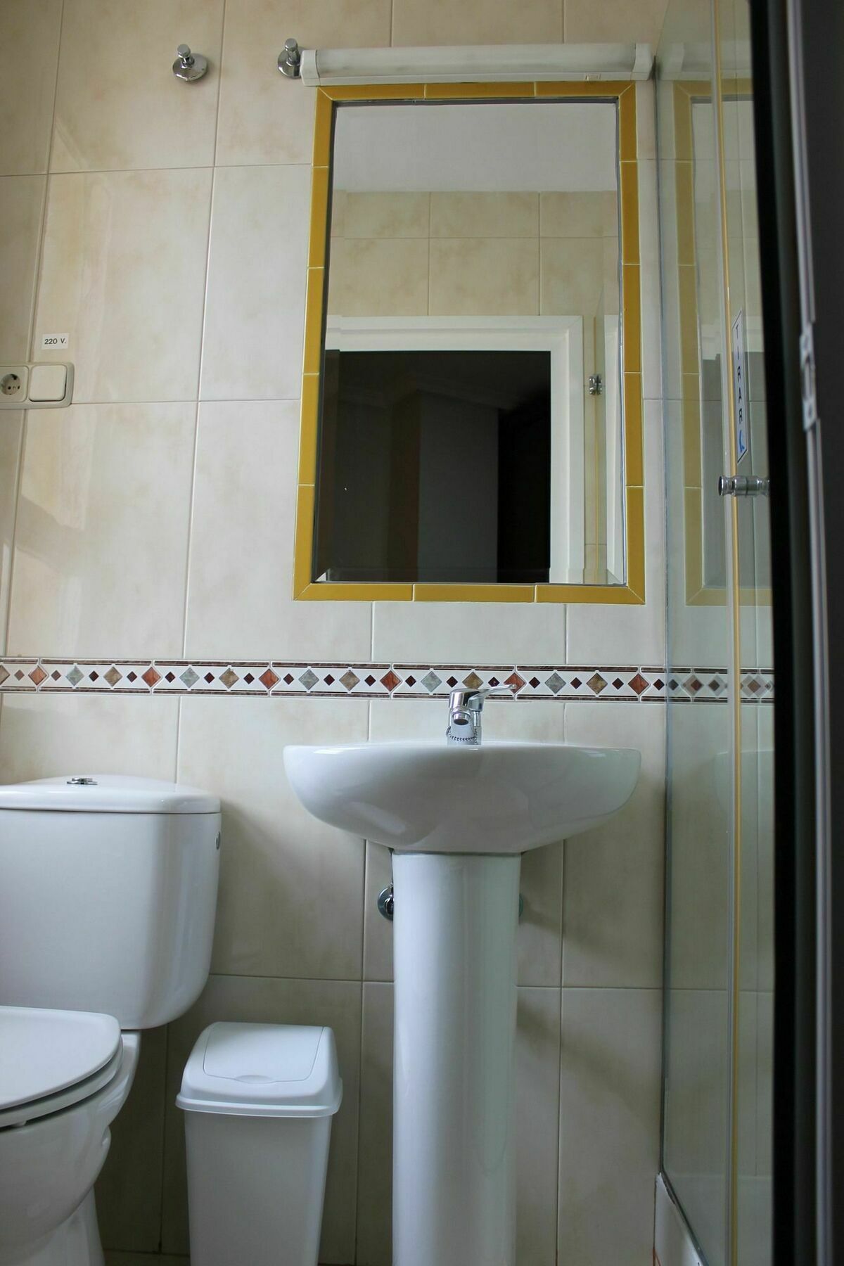 Guest house Conchita Legazpi