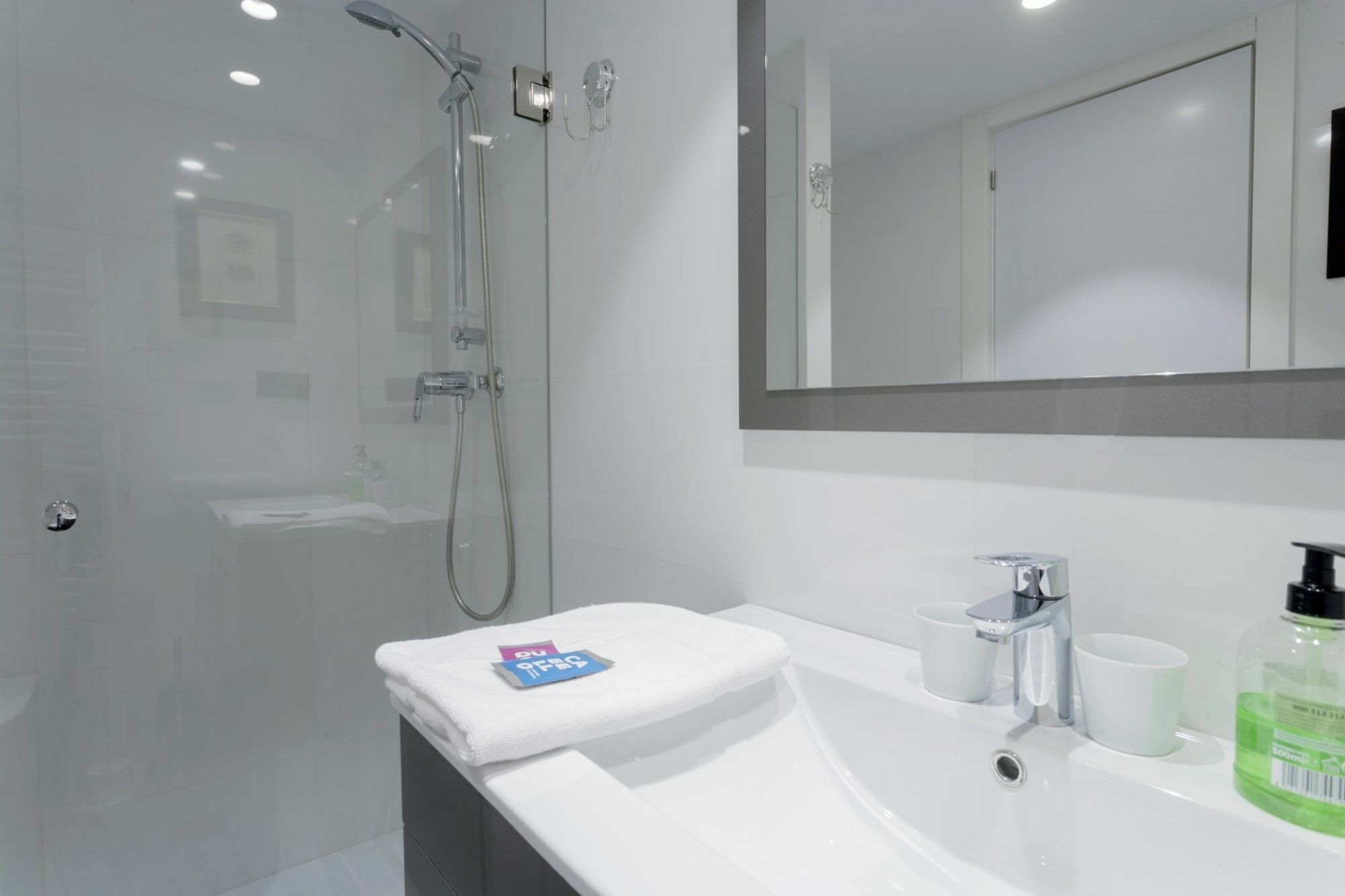 Forever Young Luxury Apartment
