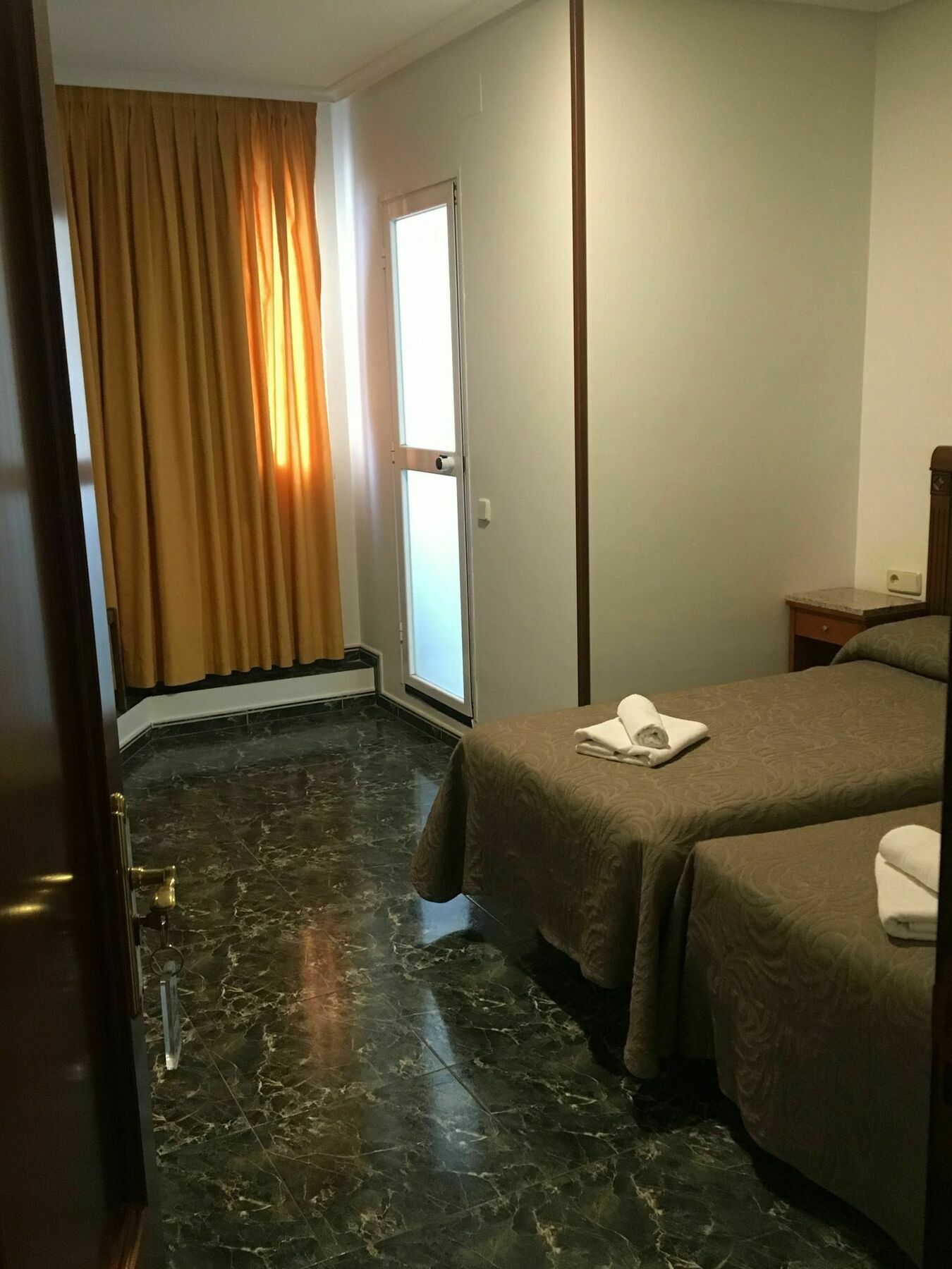 Casa de hóspedes Conchita Legazpi *
