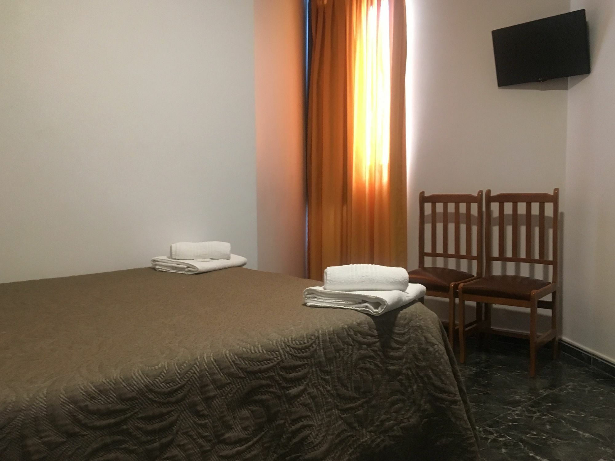 Conchita Legazpi Casa de hóspedes Madri