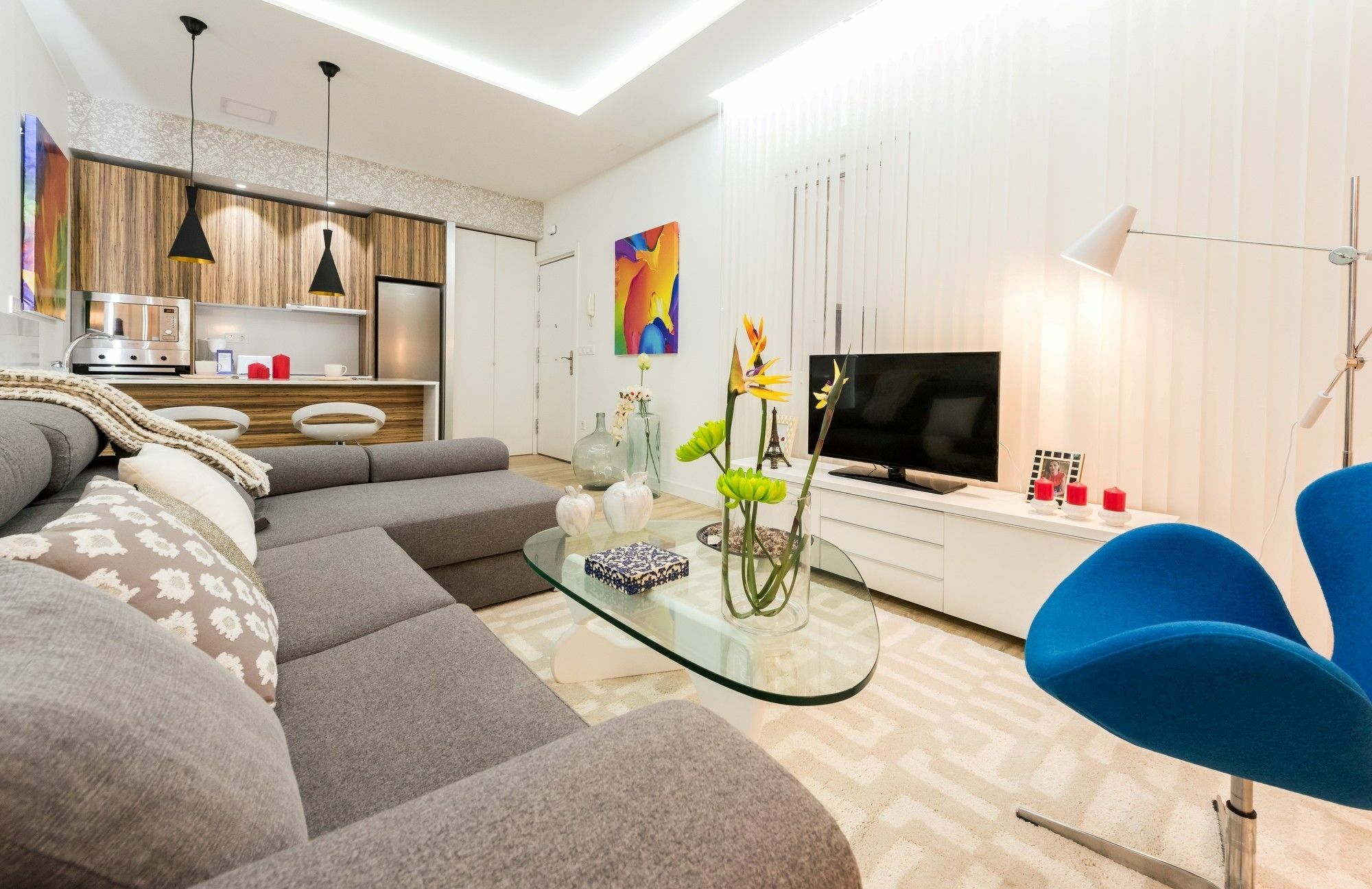 San Francisco Center Apartment