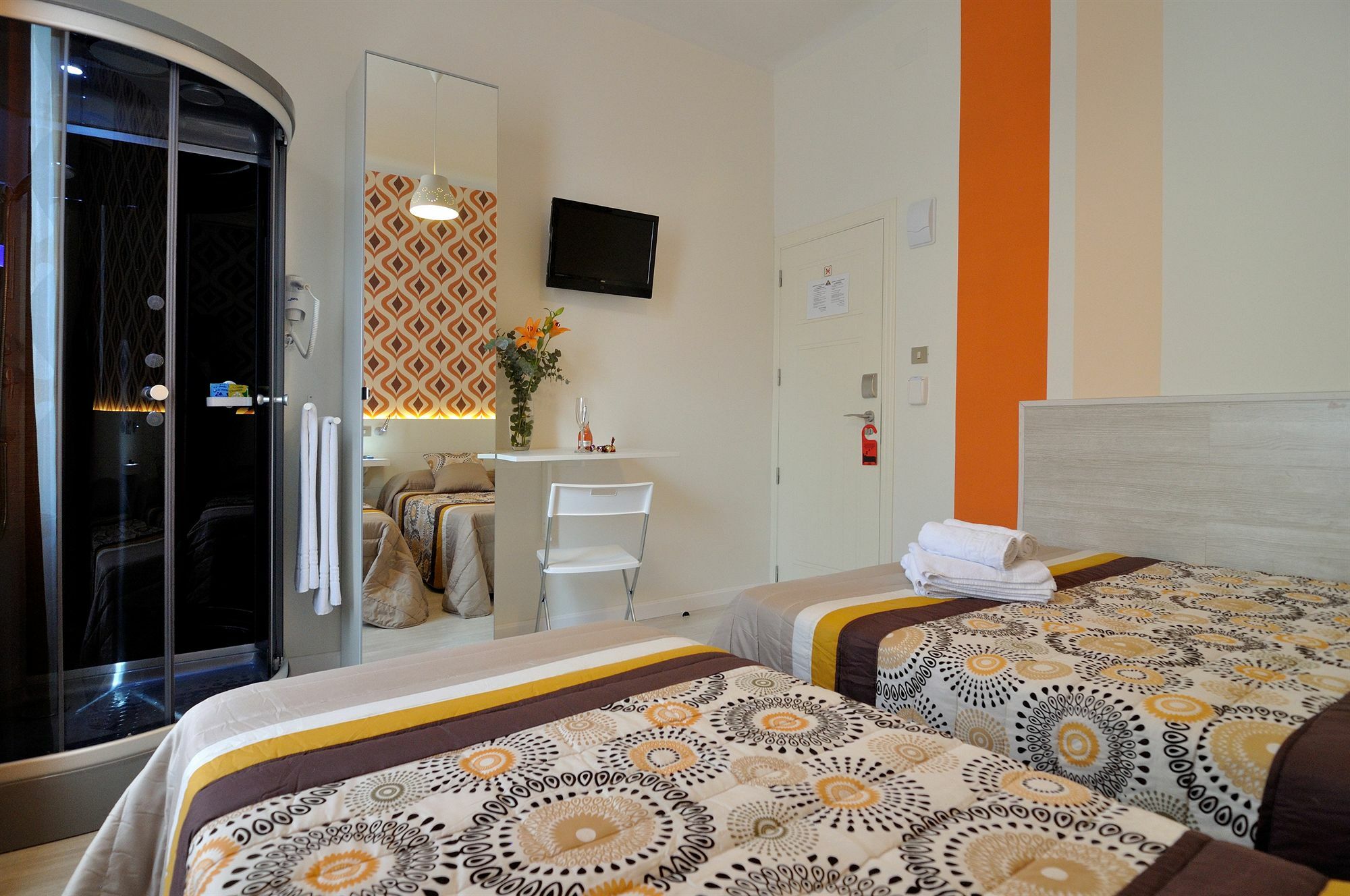 Far Plaza Mayor Hostel Madrid