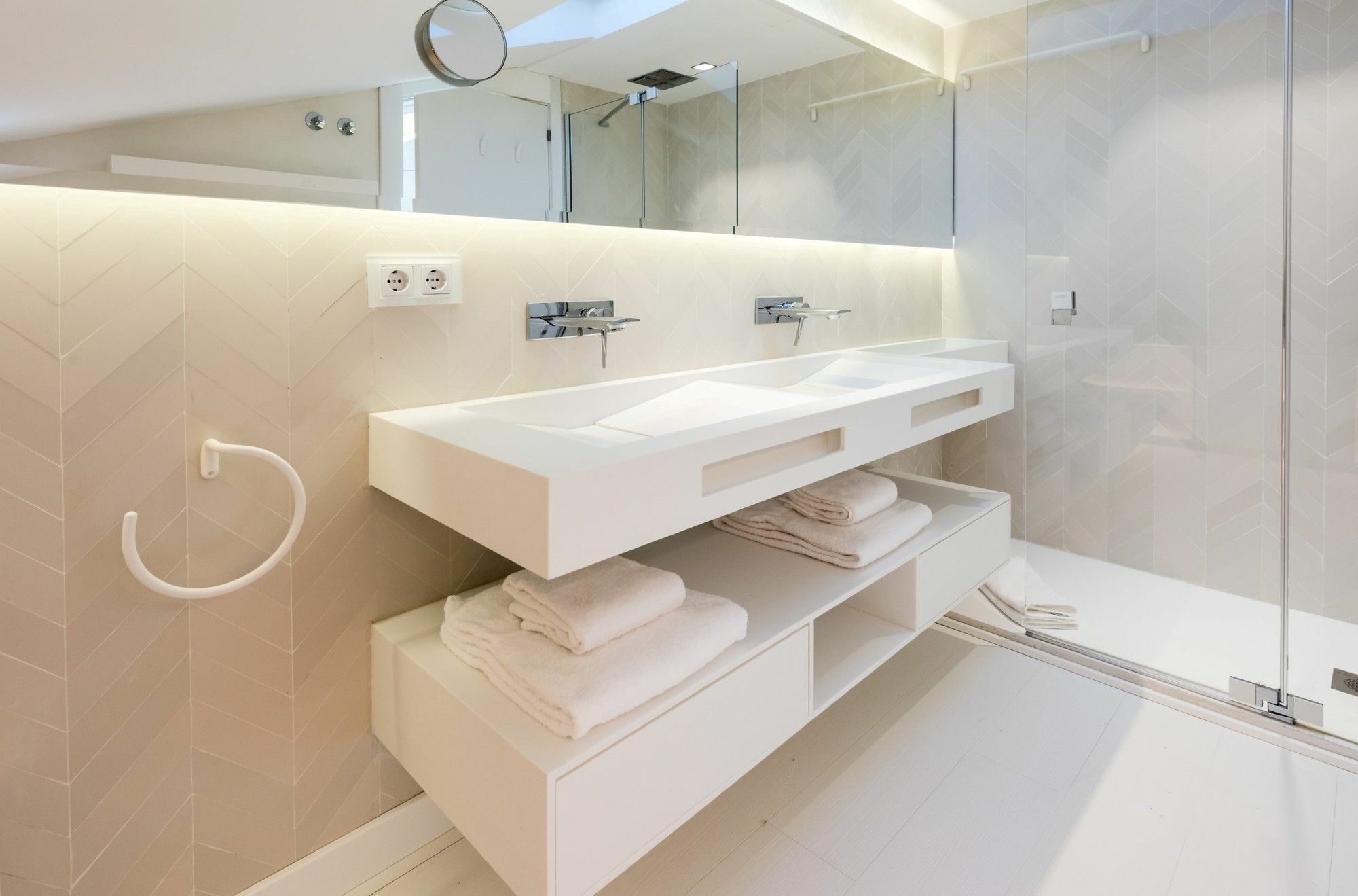 El Retiro Center Apartment Madrid