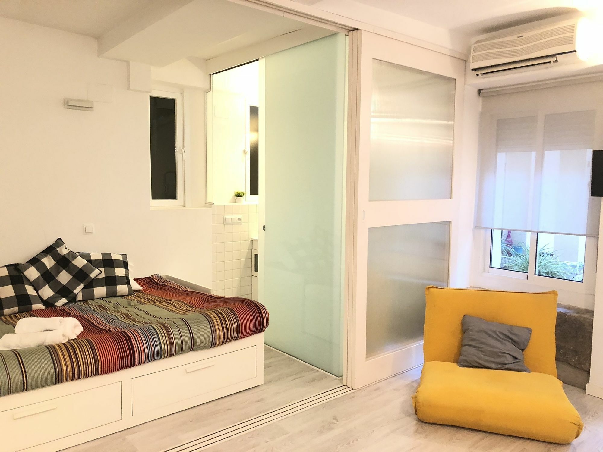 - La Latina Palacio Apartment Madrid