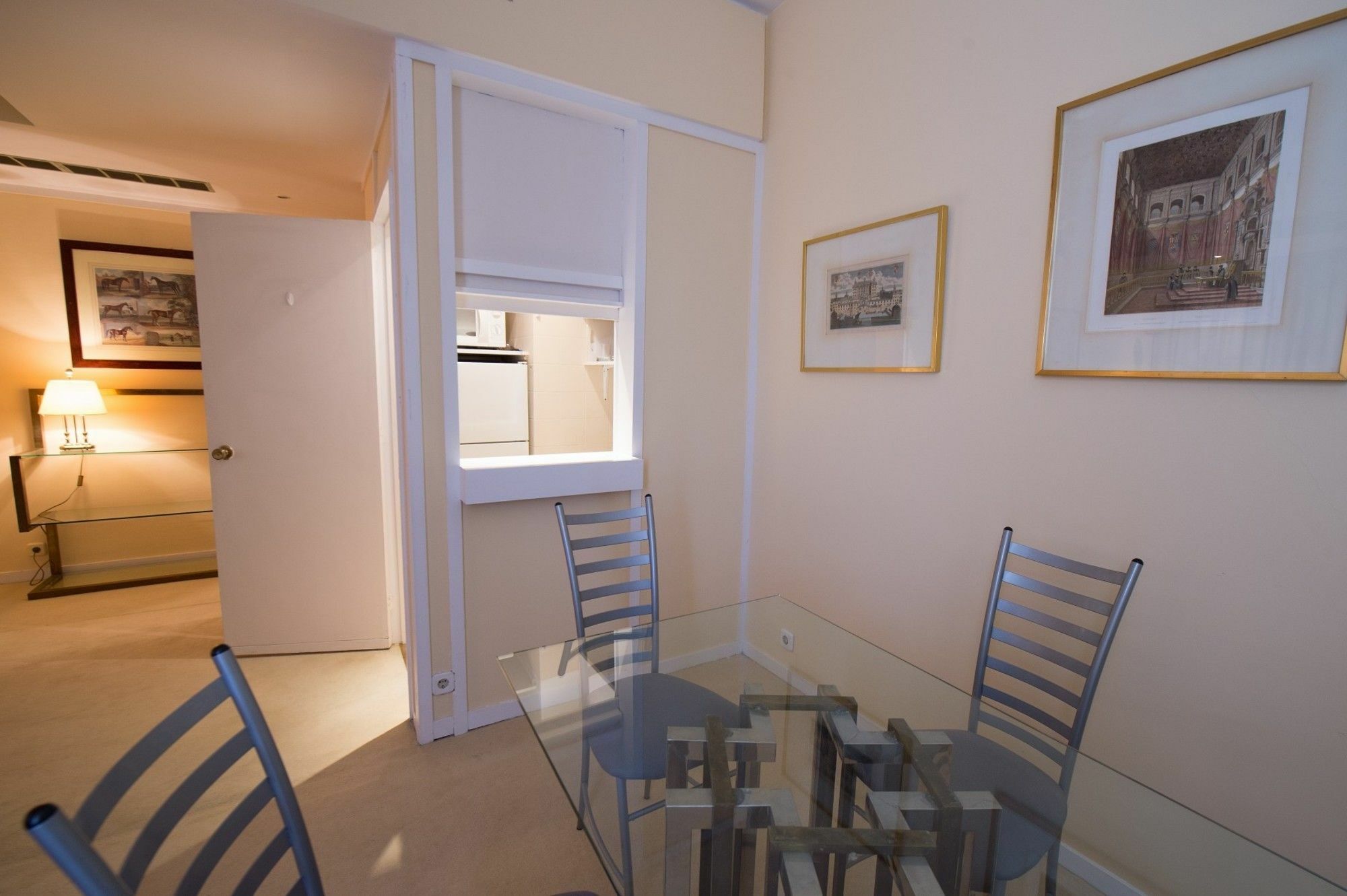 Apartment In R.madrid C.f. Stadium 2 *