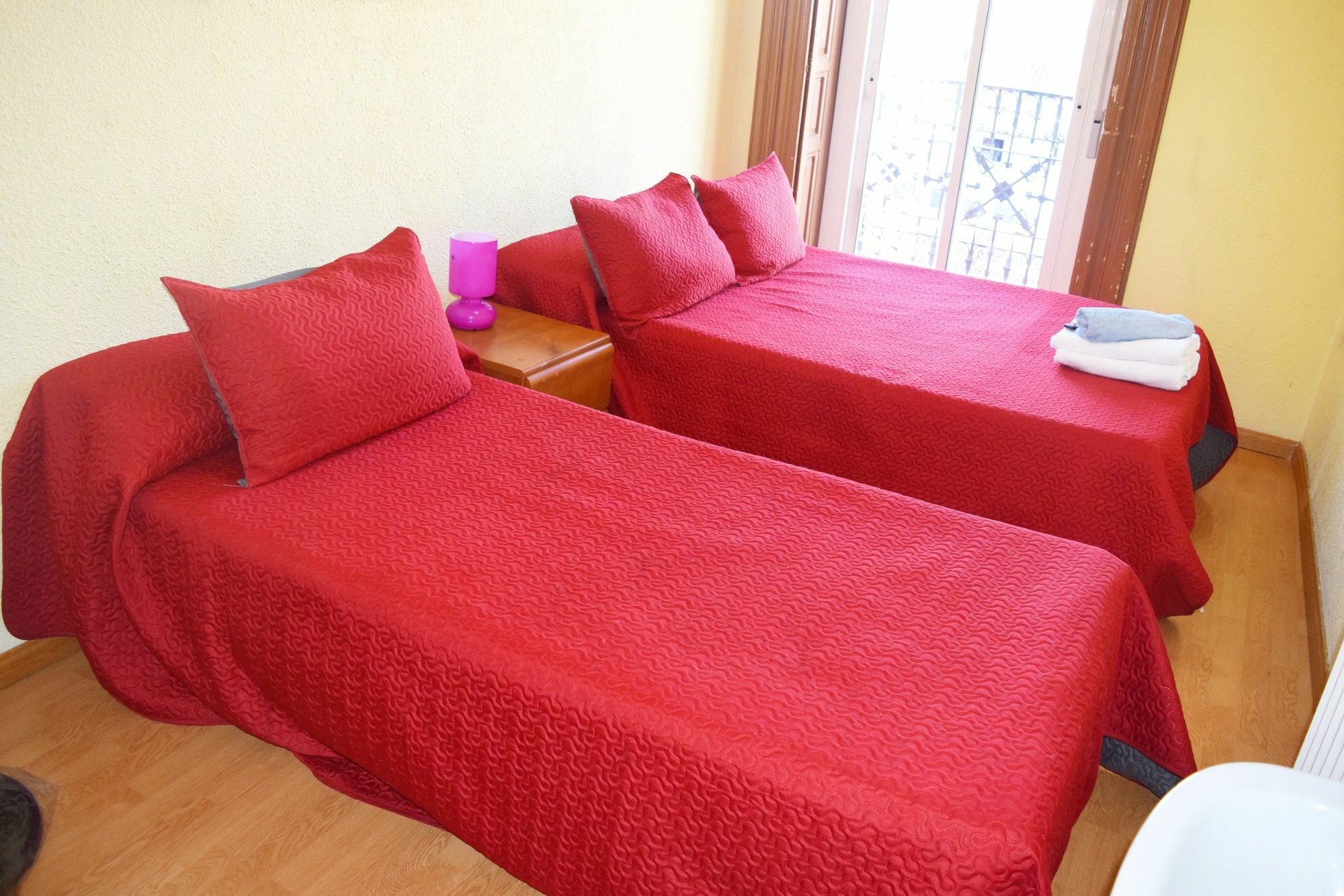 Guest house Numancia Madrid