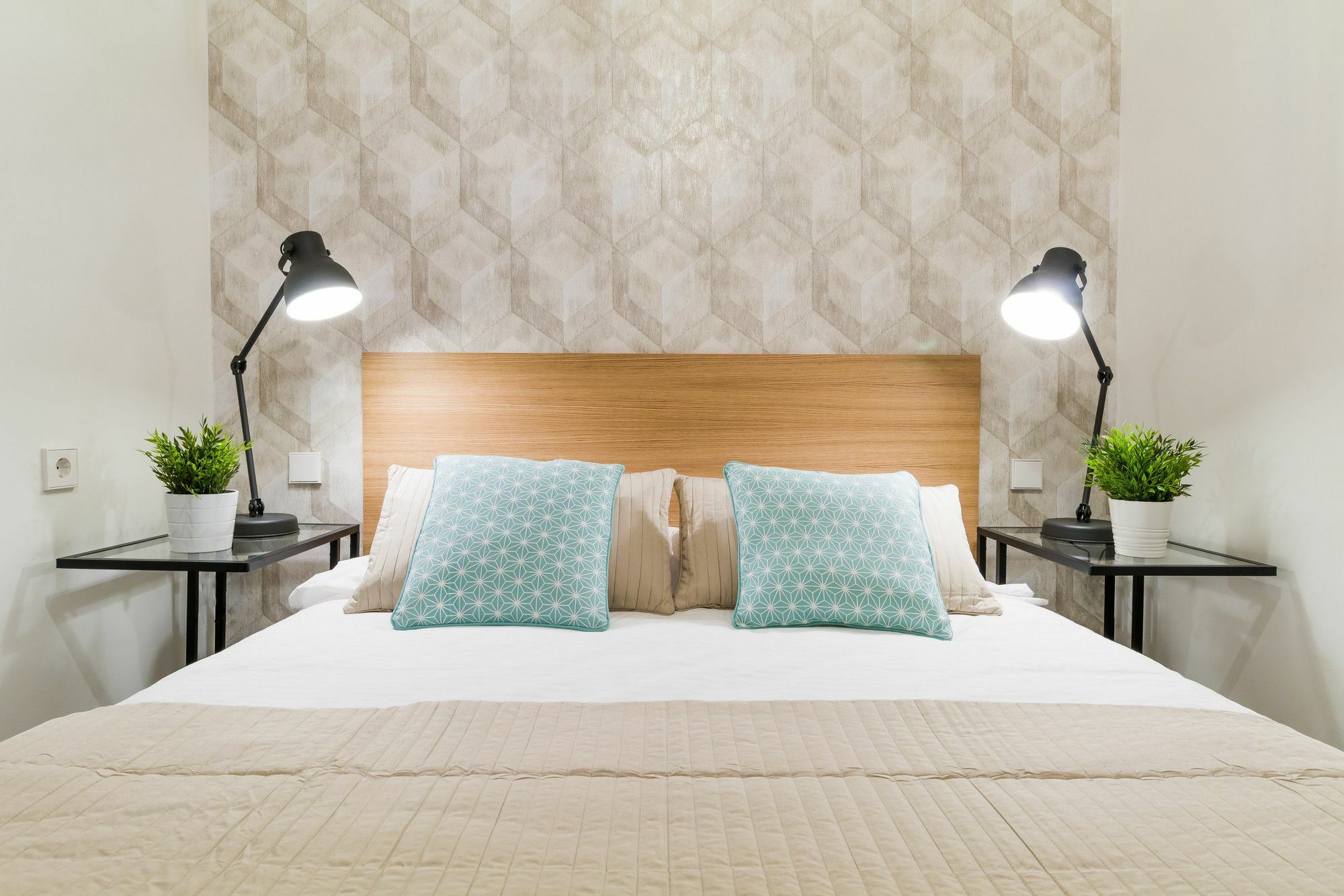 Apartment Pyr Select La Latina Ii