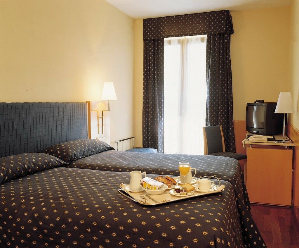 Leonardo City Center Hotel 3*