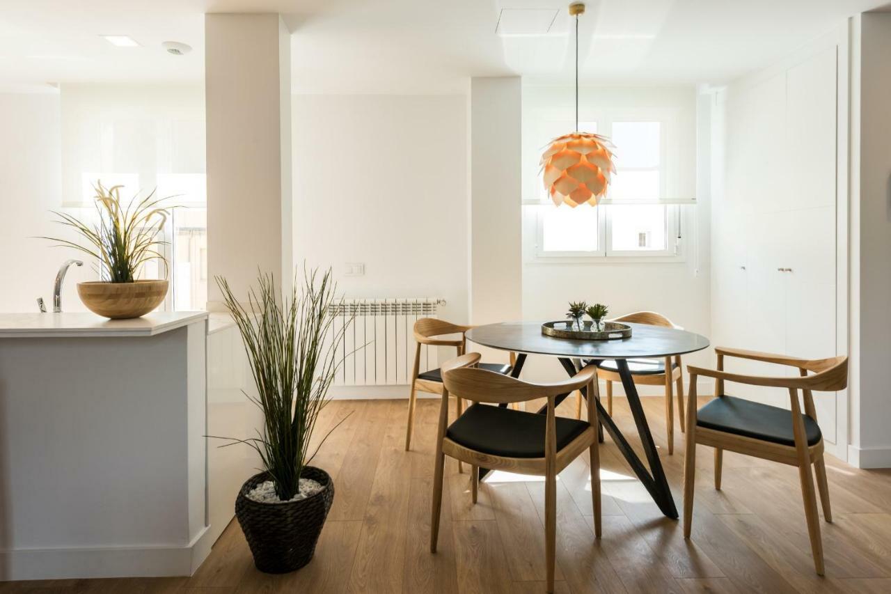 Plaza De Espana Skyline Apartment