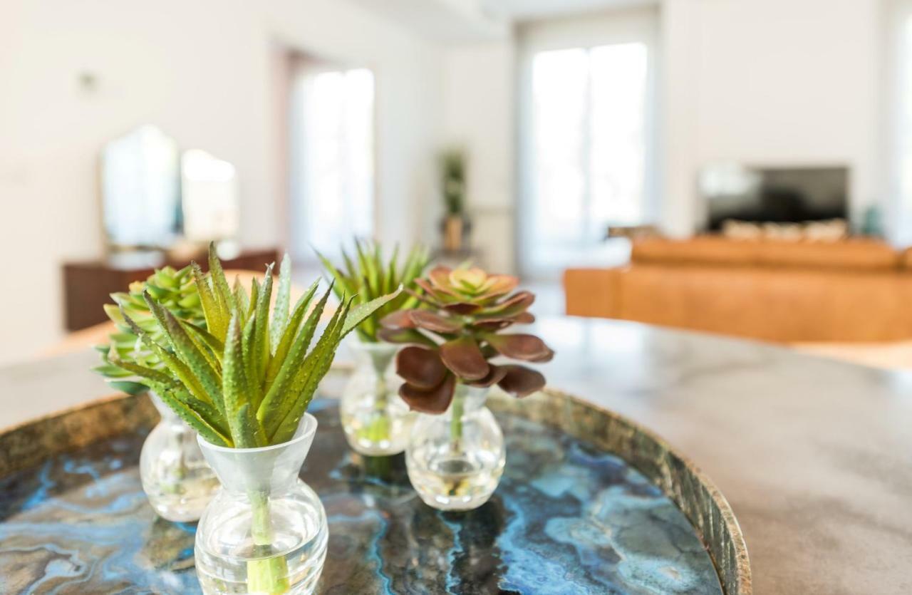 Plaza De Espana Skyline Apartment *