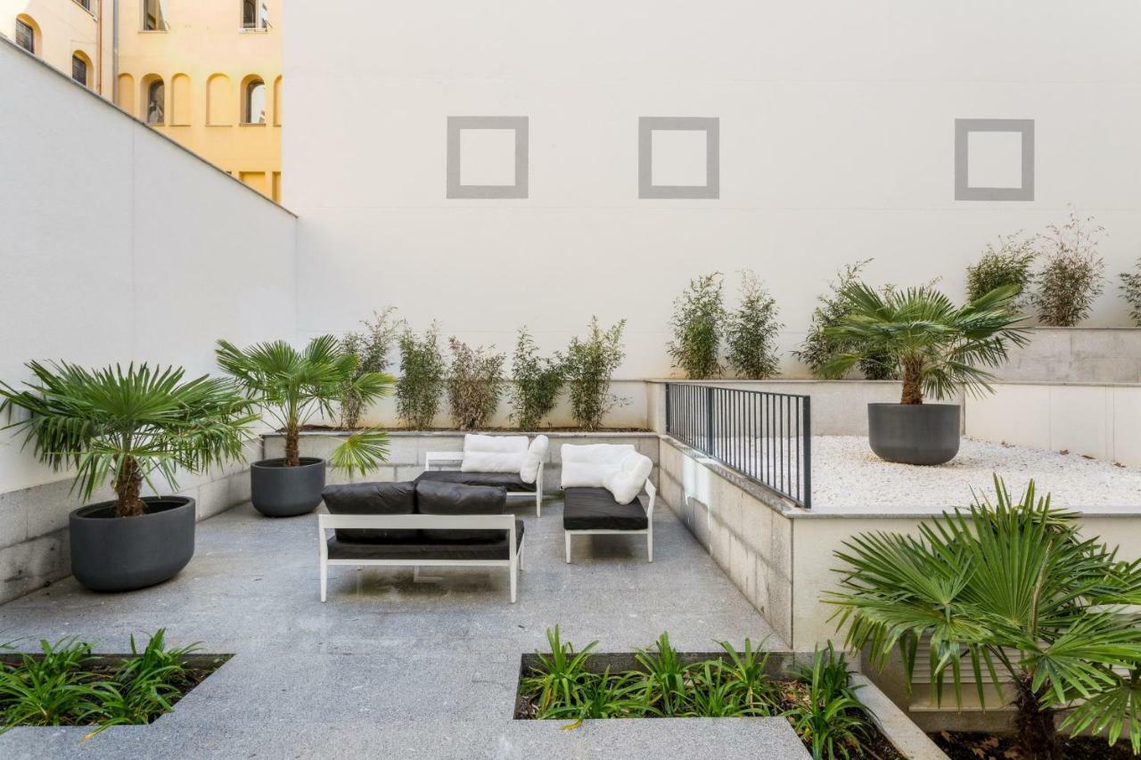 Plaza De Espana Skyline Apartment *