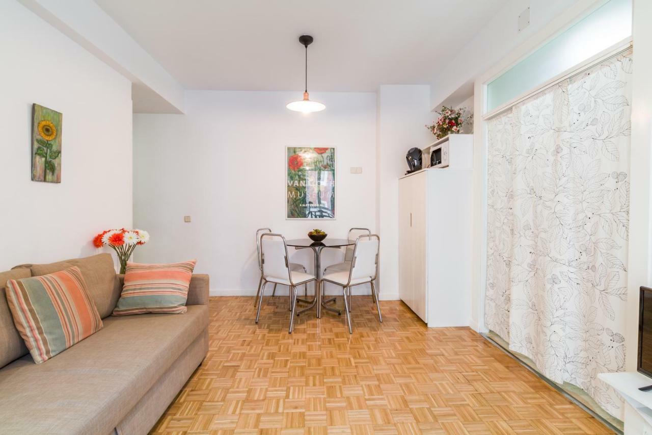 Apartment Pyr Select Gran Via Iv *