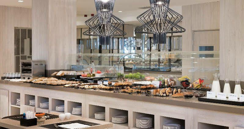 Nh Zurbano Hotel 4*