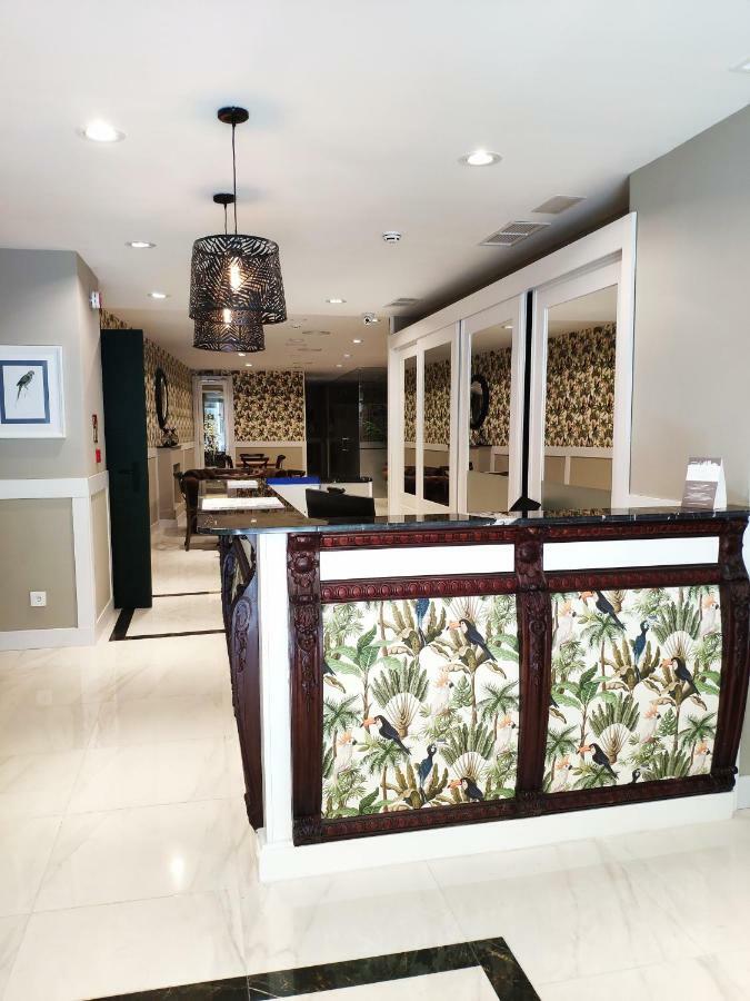 New Point Opera Aparthotel 3*