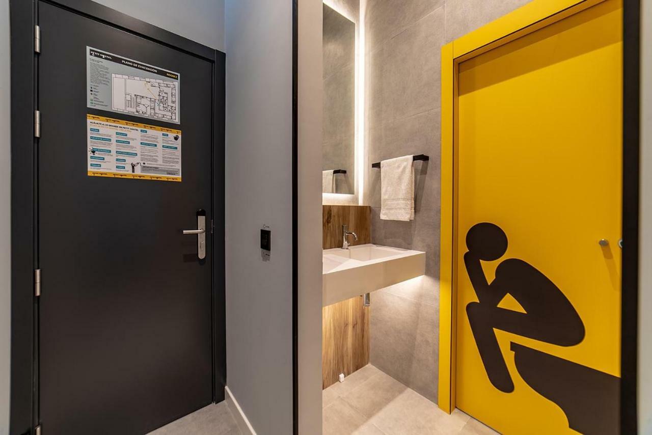Petit La Latina (adults Only) Hostel