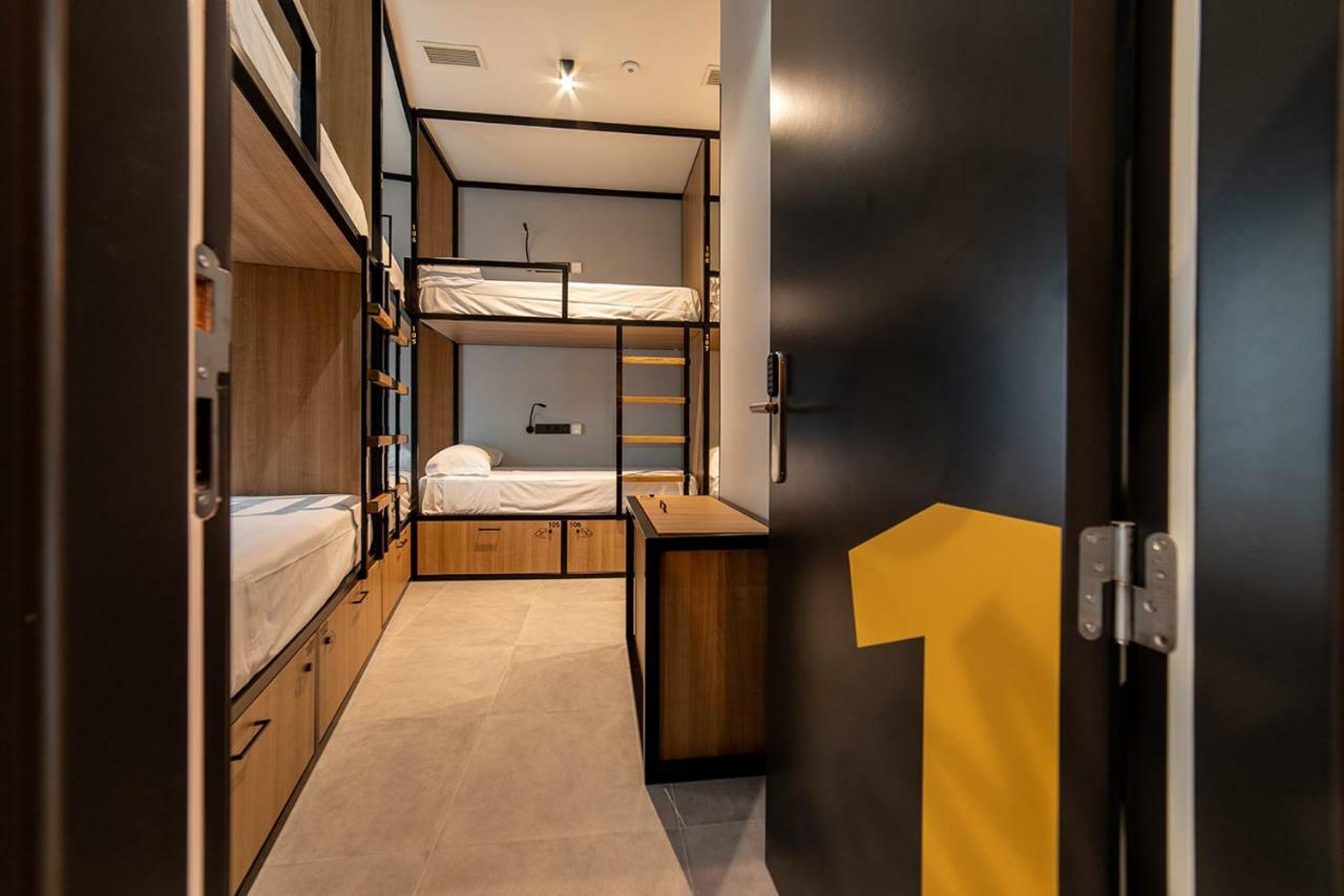 Petit La Latina (adults Only) Albergue