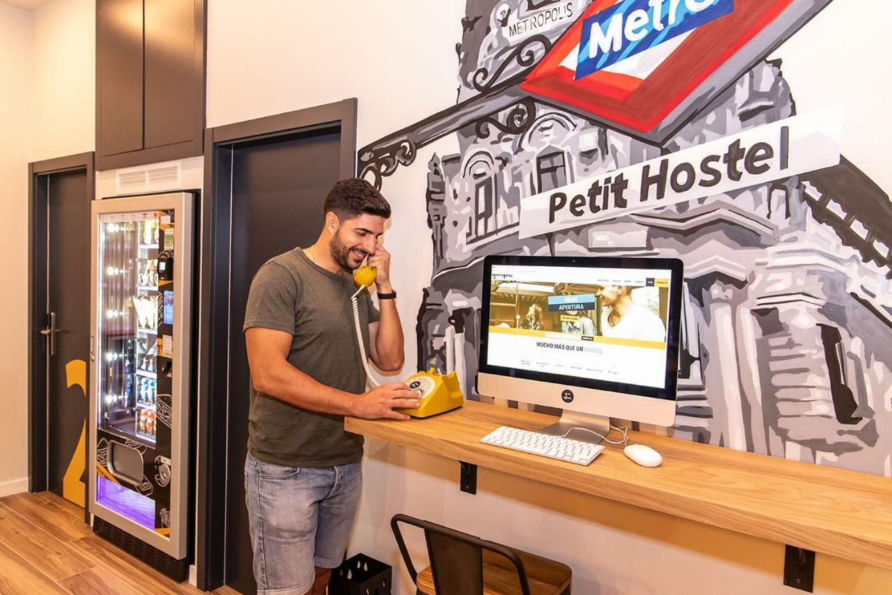 Petit La Latina (adults Only) Hostel