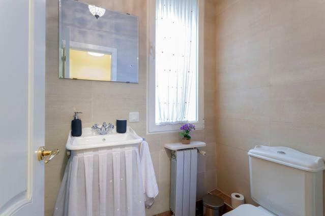 Apartment Cava San Miguel Madrid