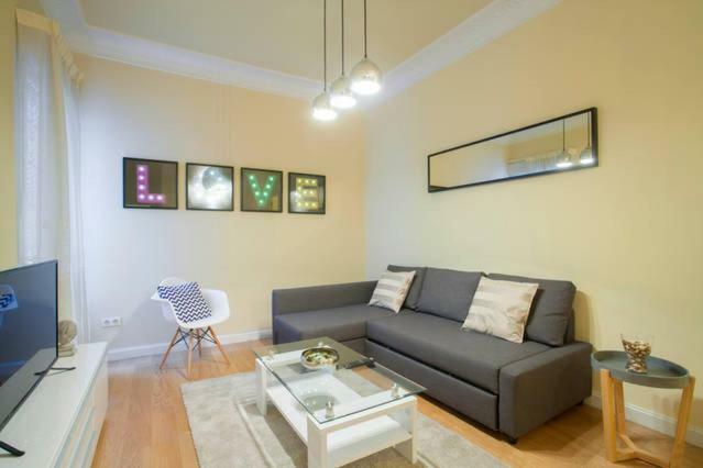 Cava San Miguel Apartment Madrid