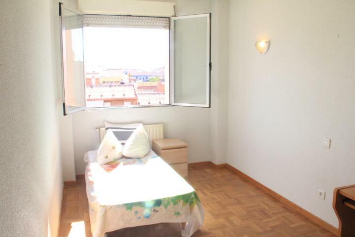 Plaza Mayor, Center Apartment *
