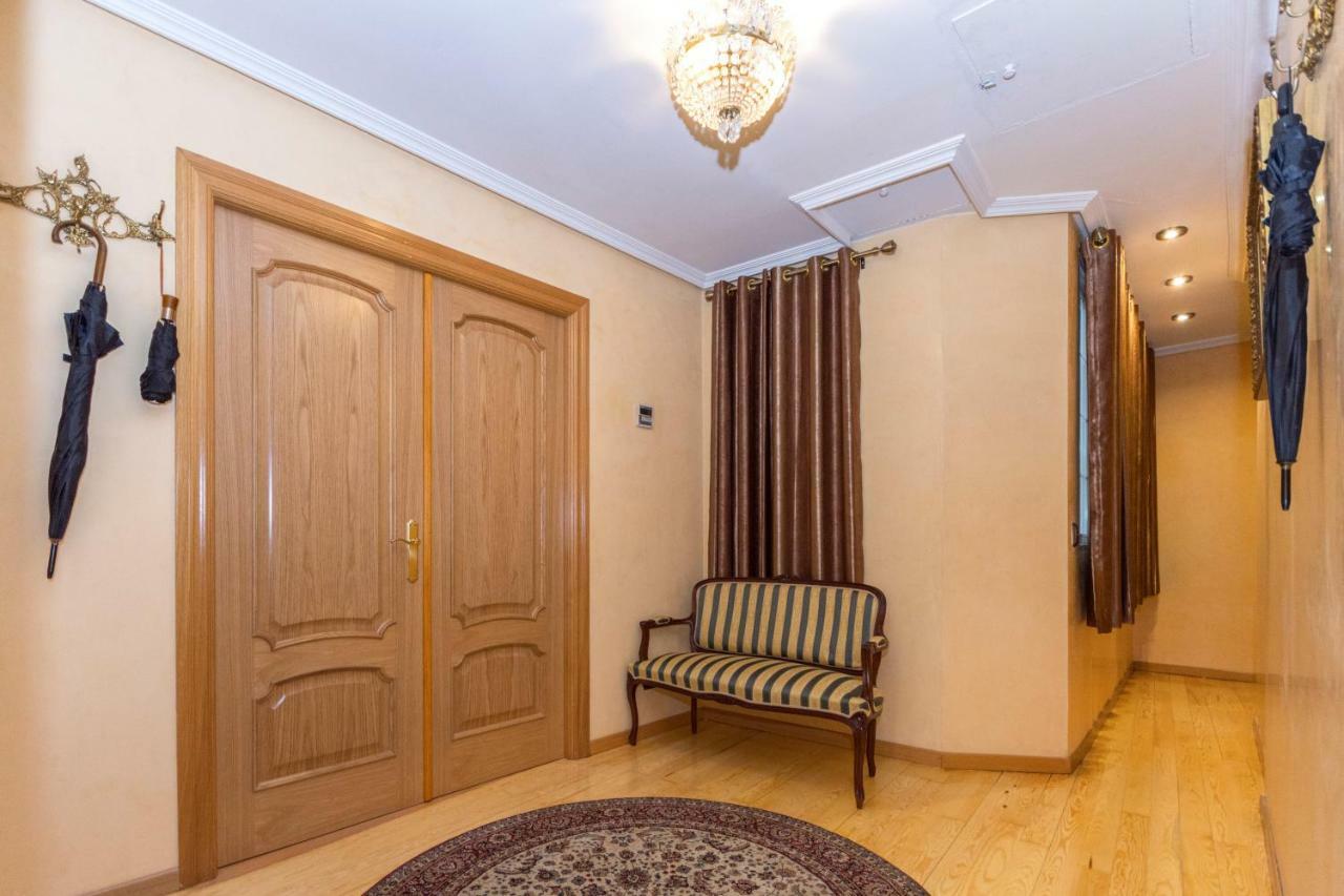 Calle Huertas Apartment