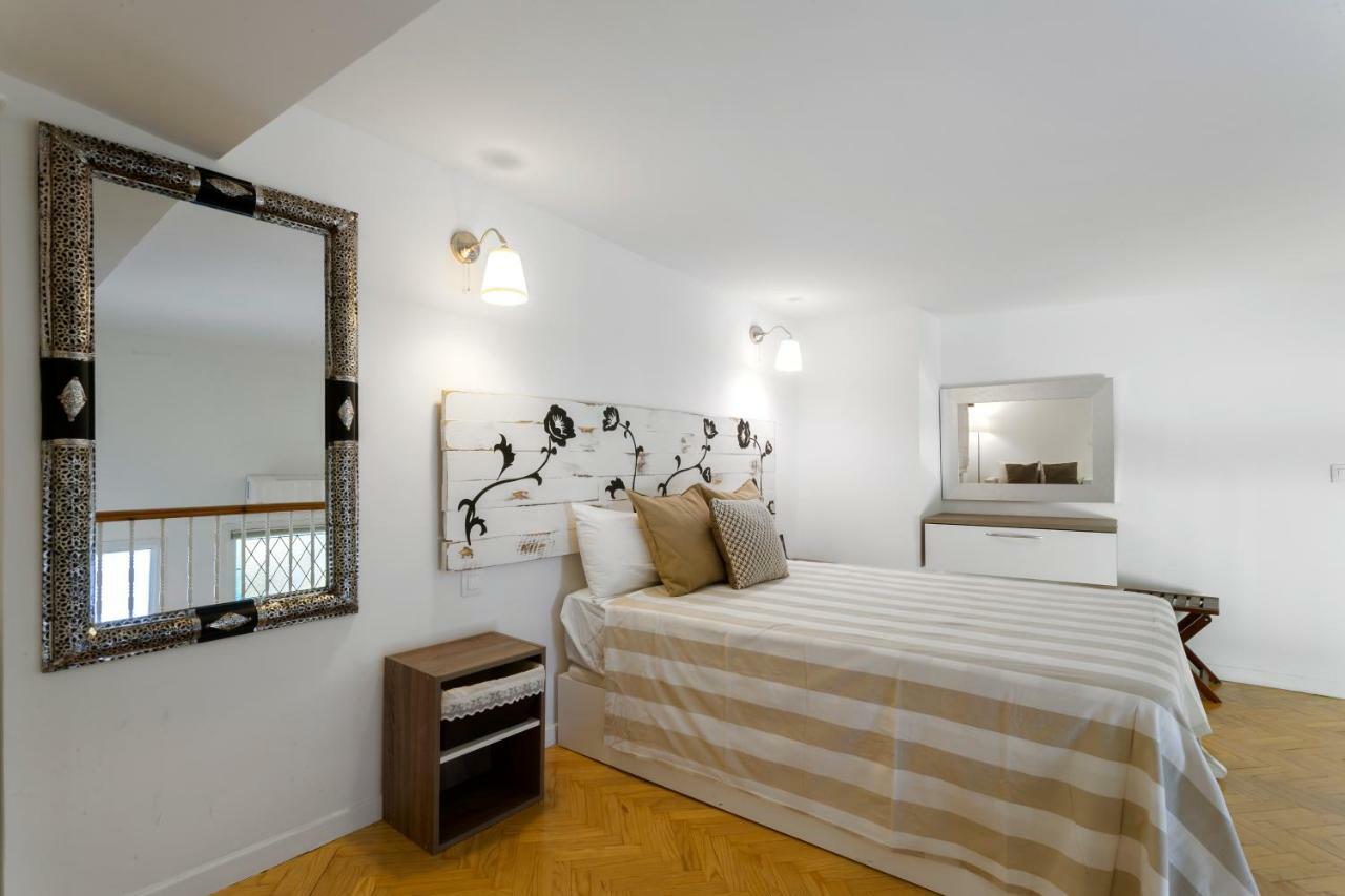 Dobohomes - Bolsa Apartamento Madri
