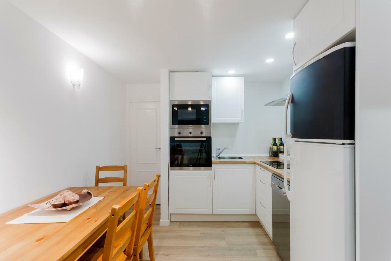 Dobohomes - Bolsa Madri