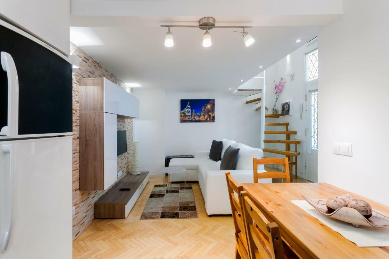 Dobohomes - Bolsa * Madri