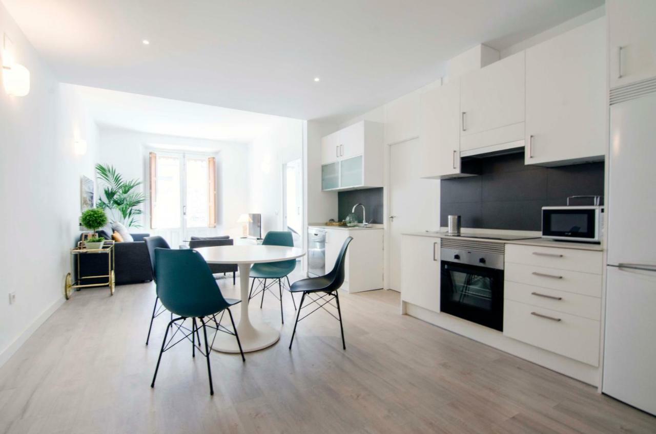 San Bernardo, 39 Apartment *